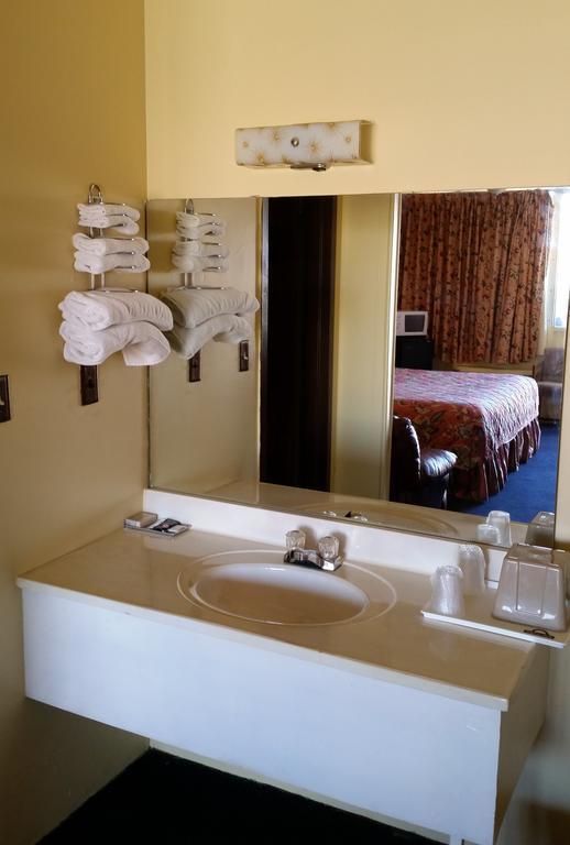 Innkeeper Motel