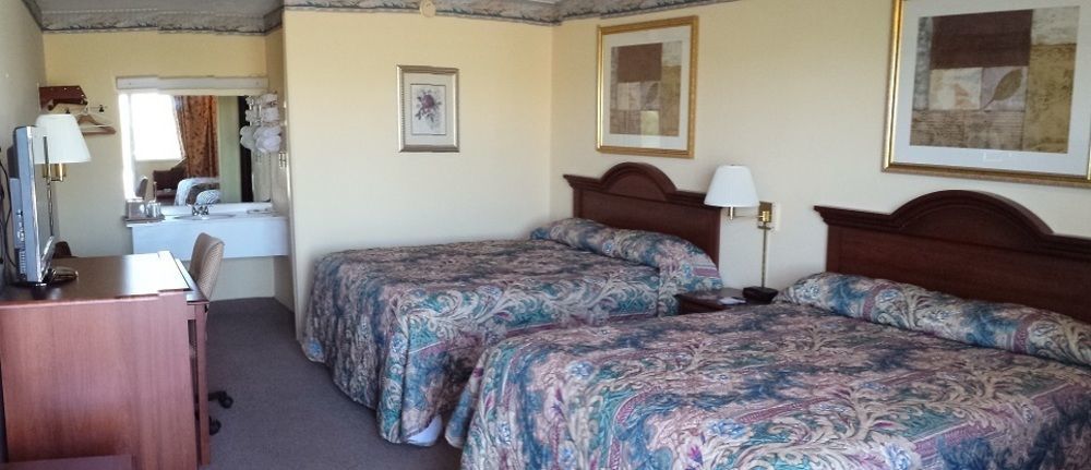 Motel Innkeeper Hamel